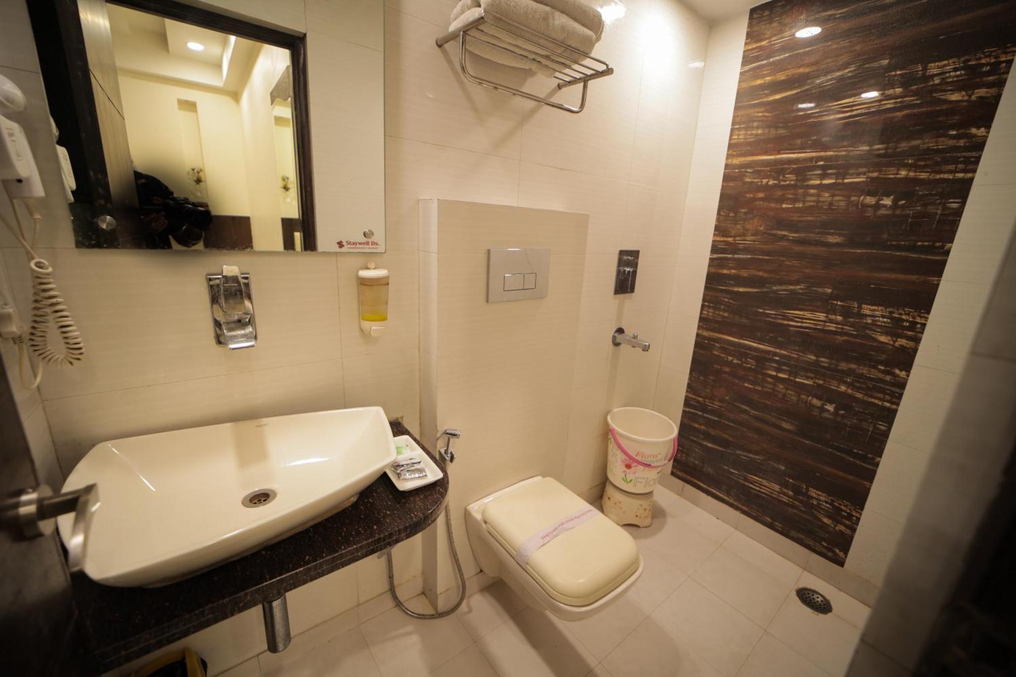 Hotel Stay Well Dx New Delhi Exterior foto