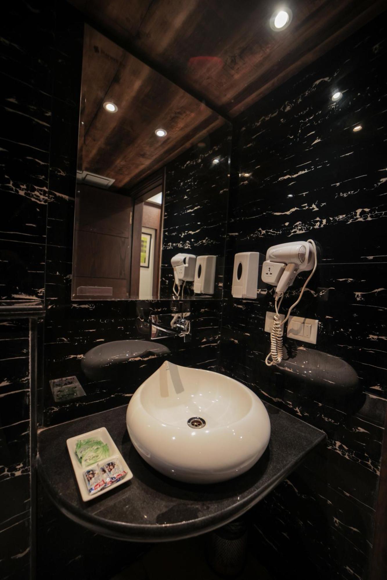 Hotel Stay Well Dx New Delhi Exterior foto