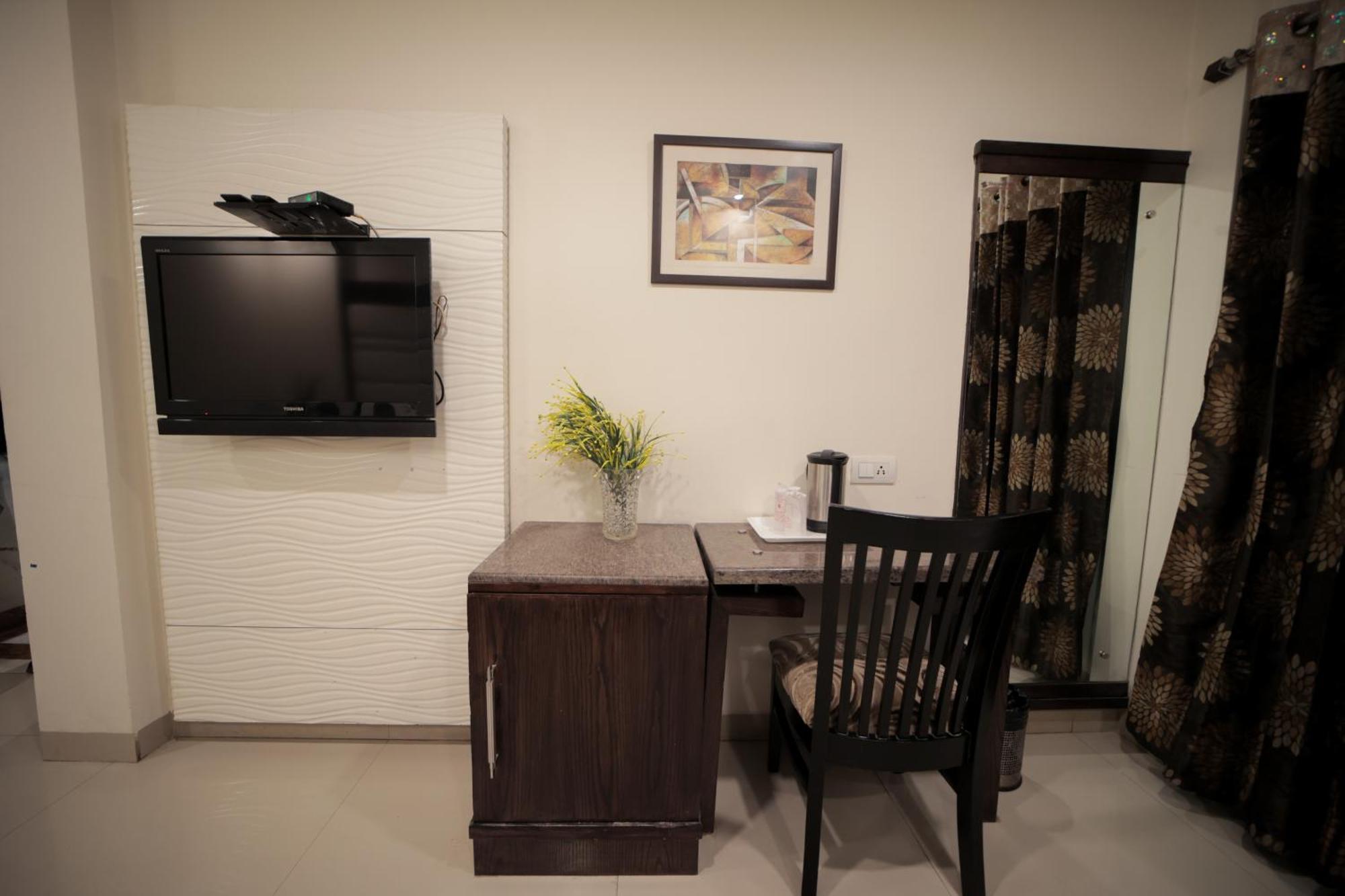 Hotel Stay Well Dx New Delhi Exterior foto